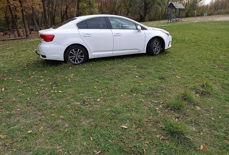 Toyota Avensis 2014