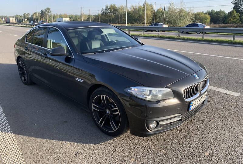 BMW 520 2015