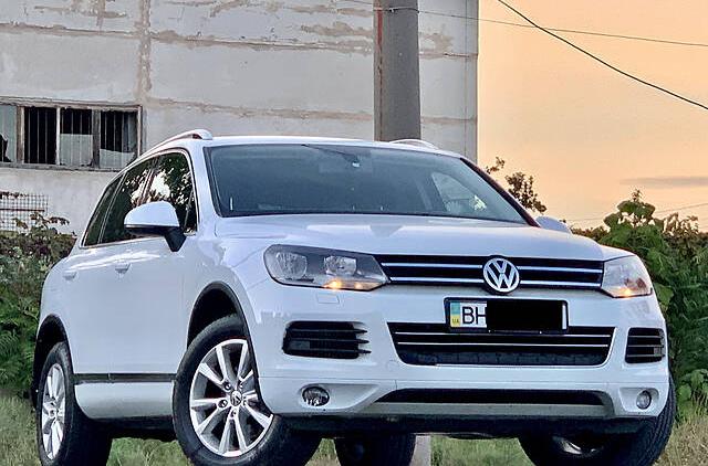 Volkswagen Touareg NE KRAWEN.3.0DIZEL 2012