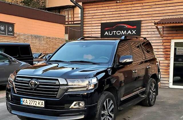 Toyota Land Cruiser 200 EXCALIBUR 2018