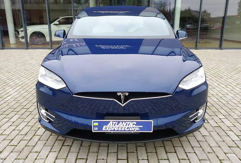 Tesla Model X 2017