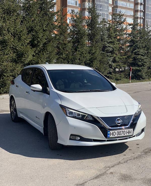 Nissan Leaf SL maxumalna 2018