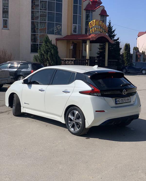 Nissan Leaf SL maxumalna 2018