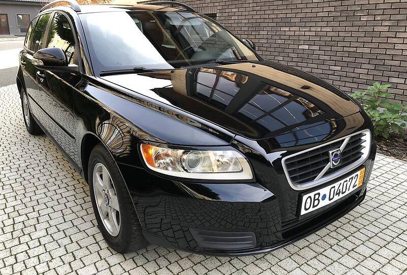 Volvo V50 INDIVIDUAL EDITION 2010