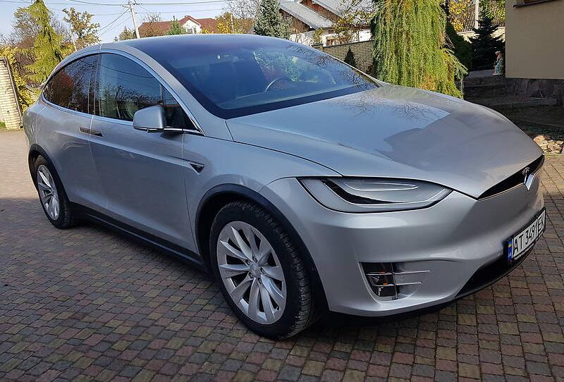 Tesla Model X 2016