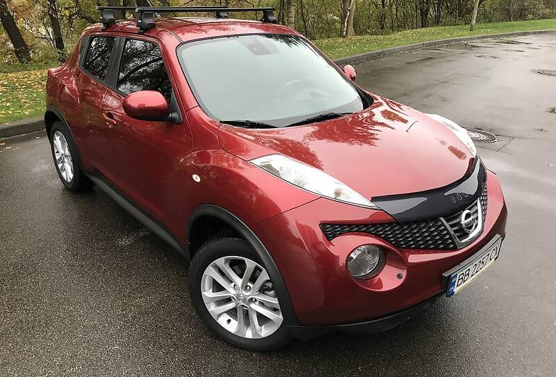 Nissan Juke TURBO.  4x4.  FULL 2011