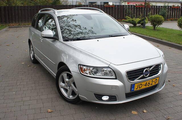 Volvo V50 IDEALNA 2011