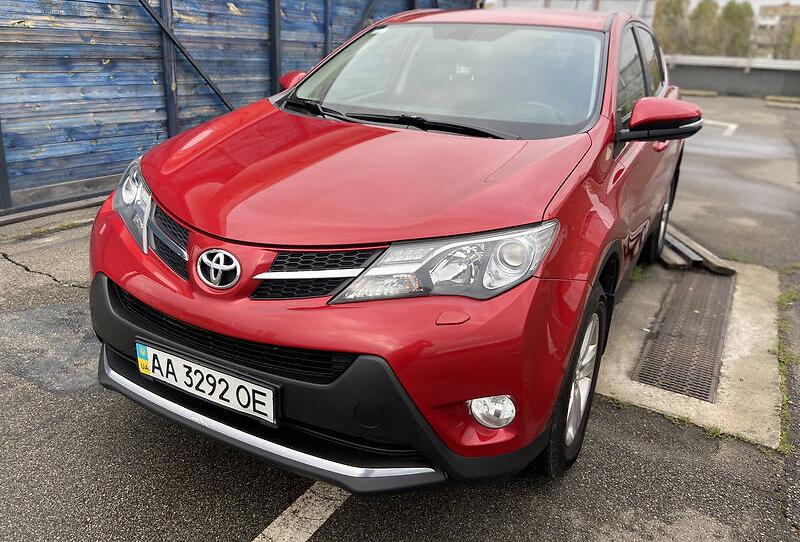 Toyota RAV4 OFICIAL TOP STAN 2013
