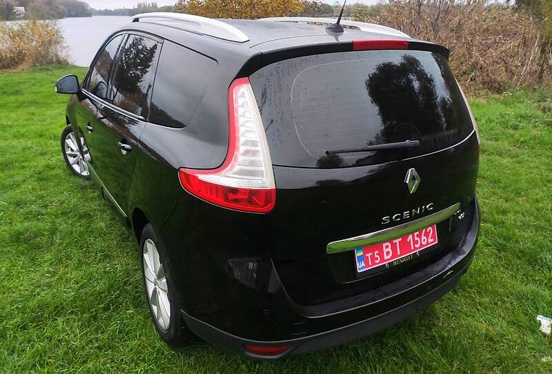 Renault Grand Scenic KOZHA 7 MEST 2013