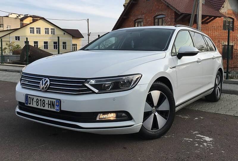 Volkswagen Passat B8 ORIGINAL 2015