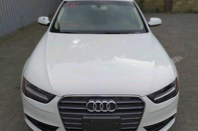 Audi A4 premium 2012