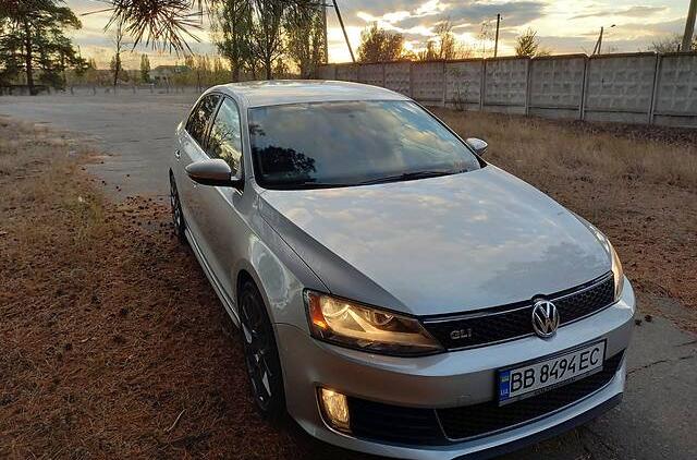 Volkswagen Jetta GLI 2013