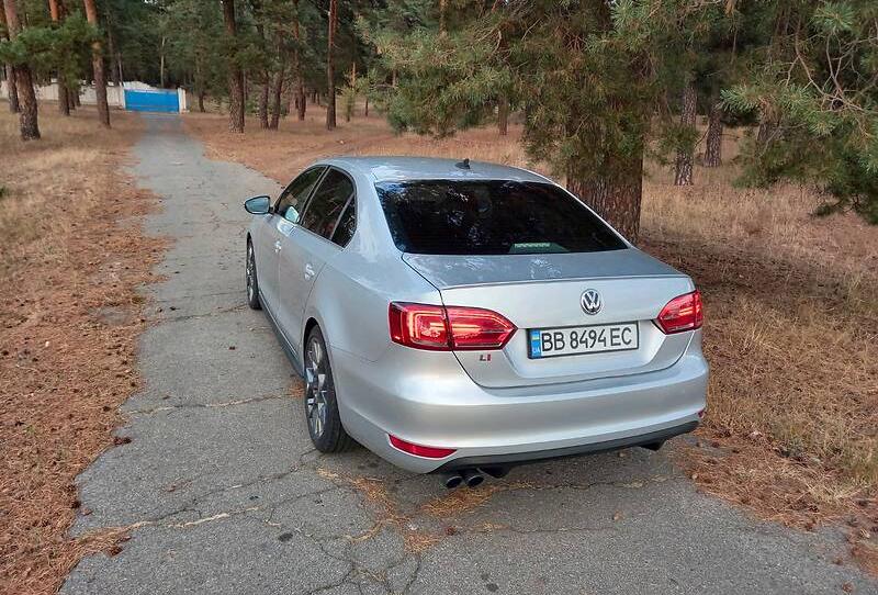 Volkswagen Jetta GLI 2013