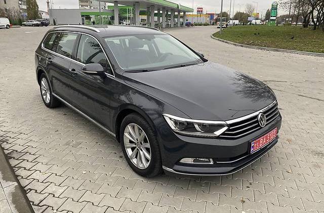 Volkswagen Passat B8 HIGHLINE 2.0 2018