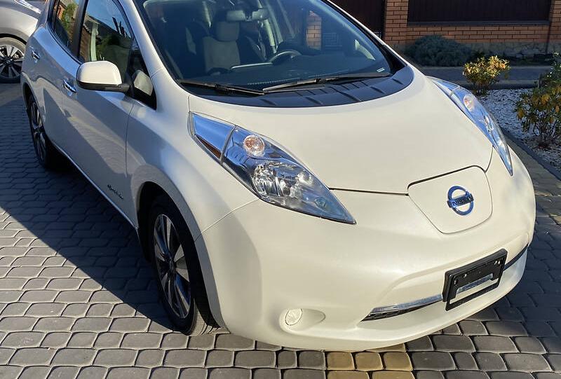 Nissan Leaf 2016