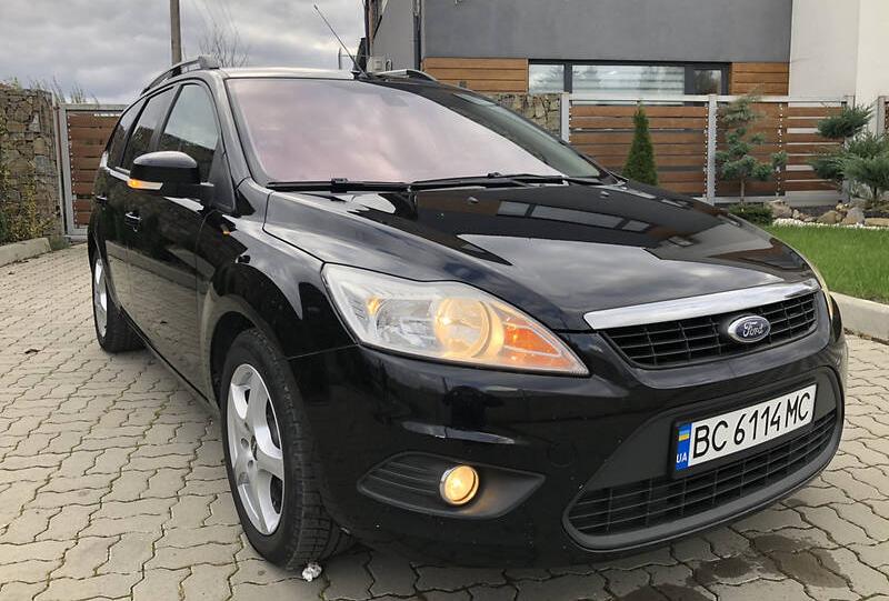 Ford Focus Titanium  2010