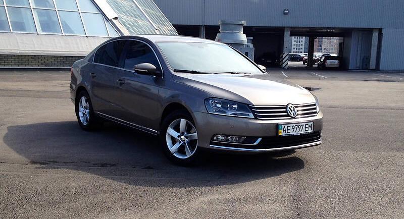 Volkswagen Passat B7 2011