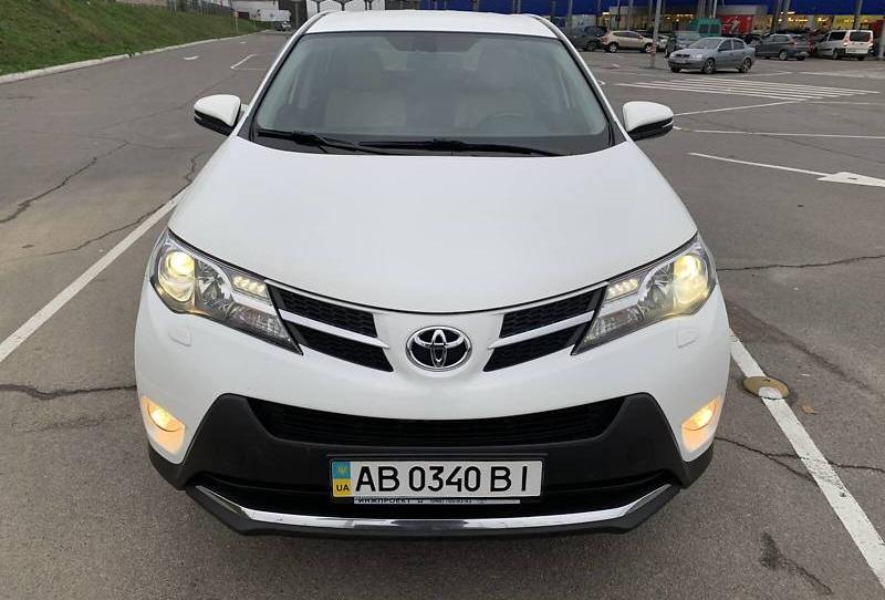 Toyota RAV4 2015