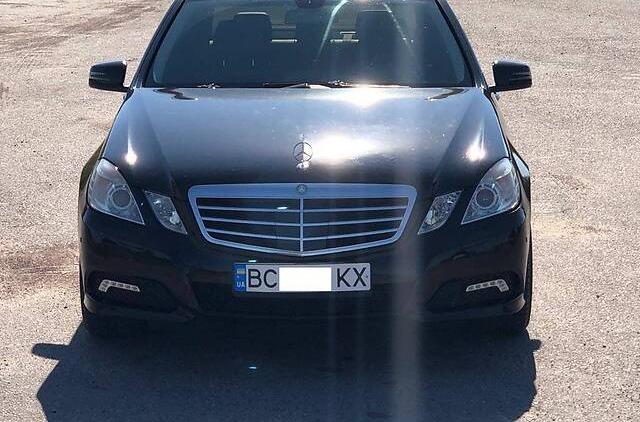 Mercedes-Benz E 200 2012