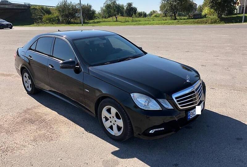 Mercedes-Benz E 200 2012