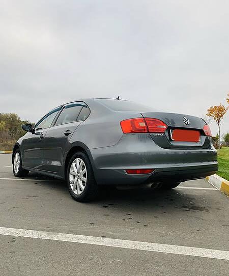 Volkswagen Jetta 2011