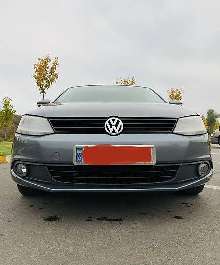Volkswagen Jetta 2011