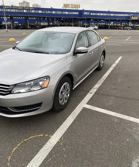 Volkswagen Passat B7 2013