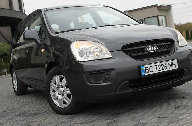 Kia Carens   2007