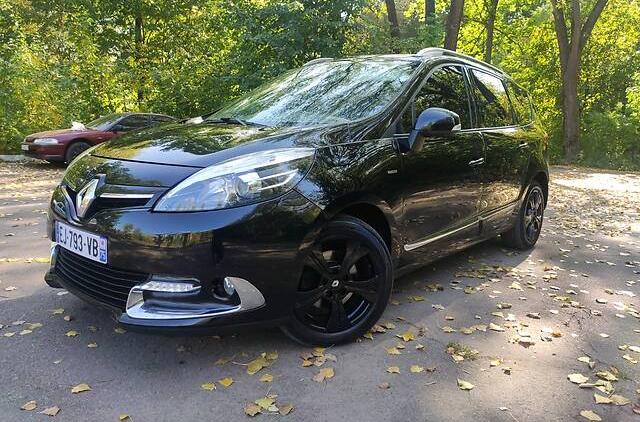 Renault Grand Scenic BOSE 2014