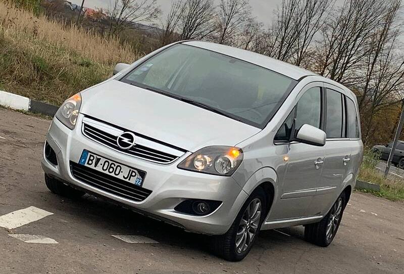 Opel Zafira B 1.6 Ecotec 7 mest  2011