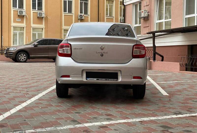 Renault Logan 2013