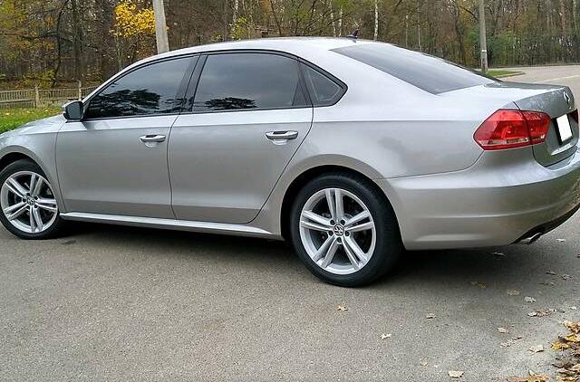 Volkswagen Passat B7 2014