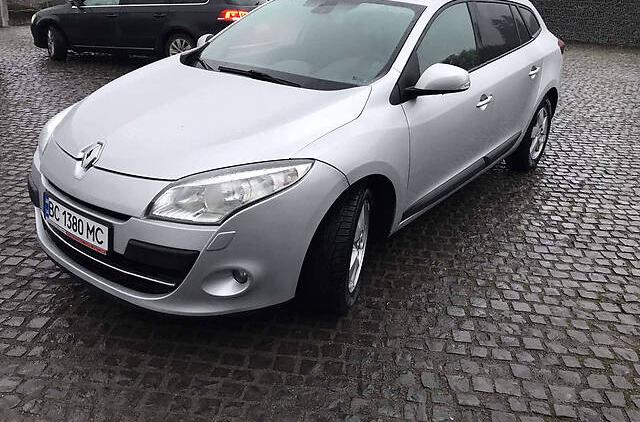 Renault Megane automatic  2012