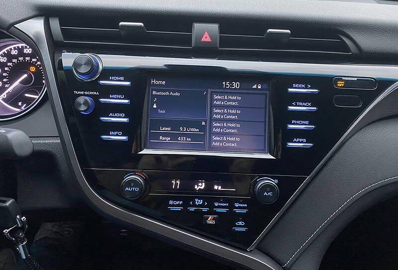 Toyota Camry SE SPORT 2018