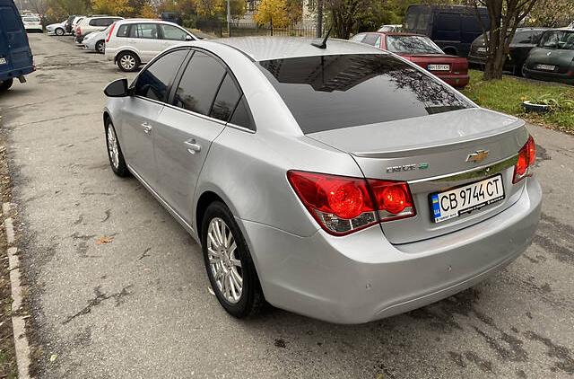 Chevrolet Cruze 1.4 2012