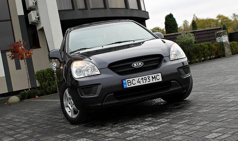 Kia Carens 2008