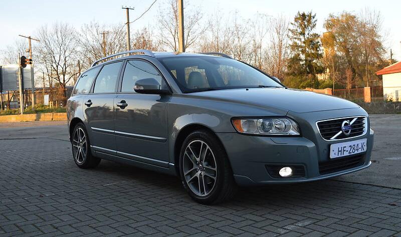 Volvo V50 R design Xenon Luk 2012