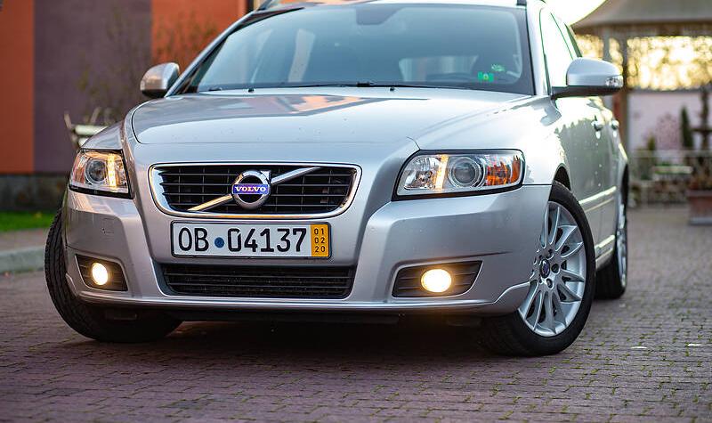 Volvo V50 EXCLUSIVE D2 RV 2011
