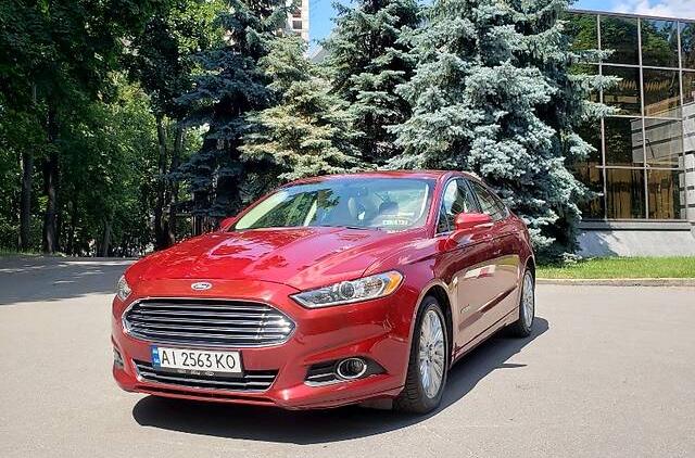 Ford Fusion SE 2013