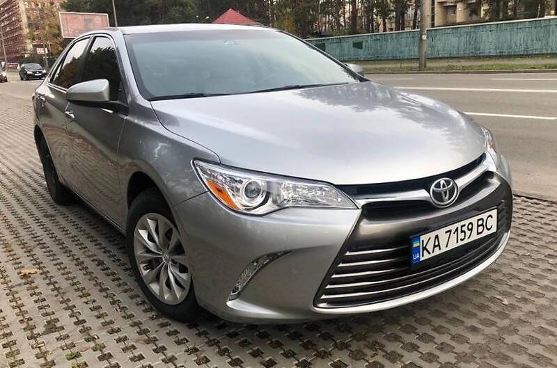 Toyota Camry 2017
