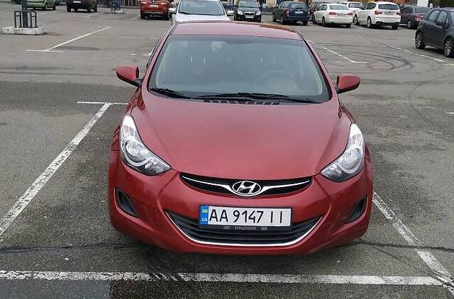 Hyundai Elantra 2013