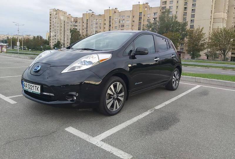 Nissan Leaf SL 2014