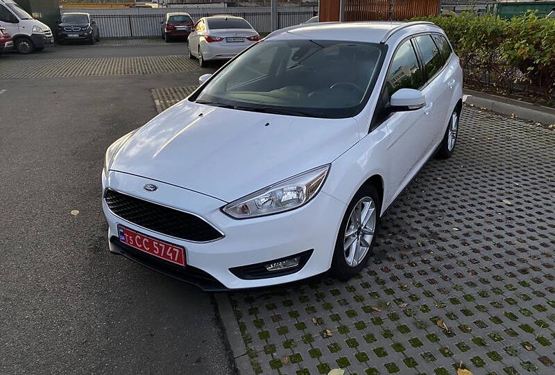 Ford Focus TOP SYNK EDITION 2016