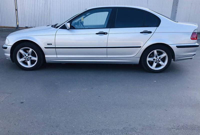 BMW 318 2000