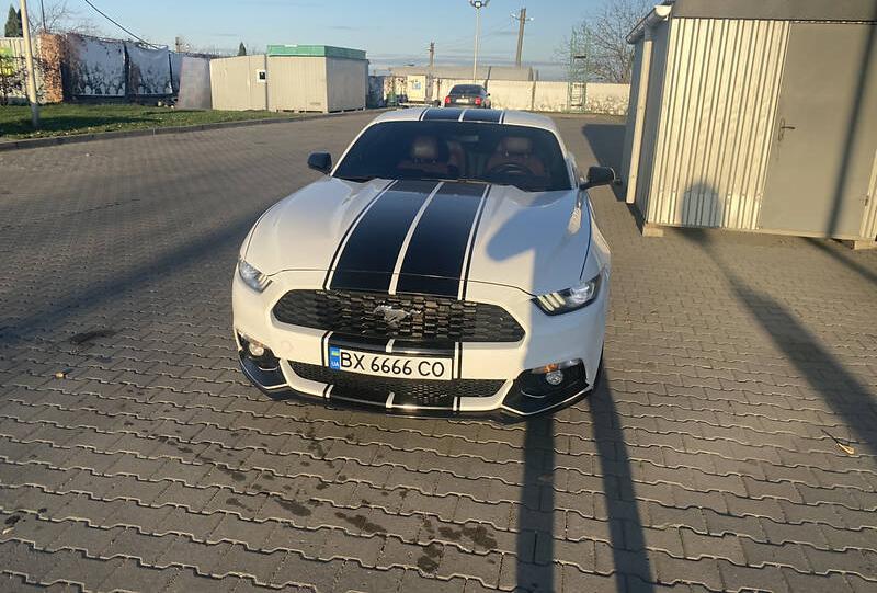 Ford Mustang 2016