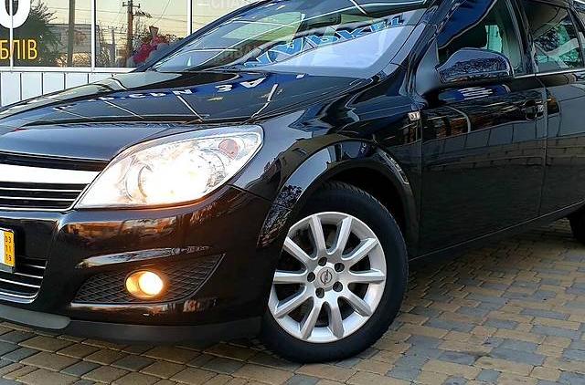 Opel Astra H 1.7 DCI  125 P.S 2010