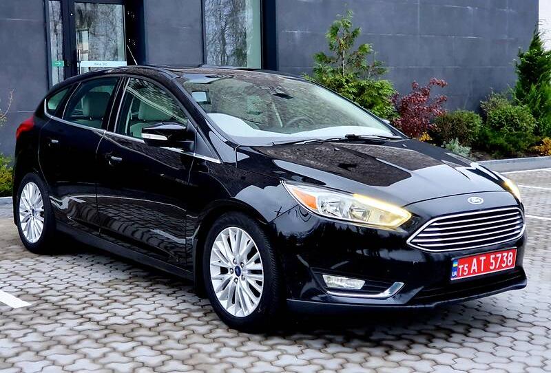 Ford Focus TITANIUM 2016