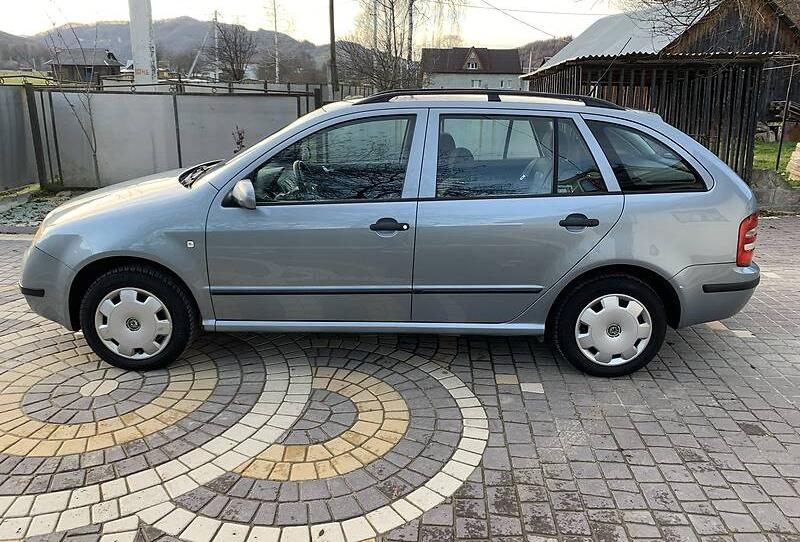 Skoda Fabia SVIZHA IDEAL 2004