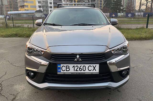 Mitsubishi Outlander SE 4WD Sport 2017