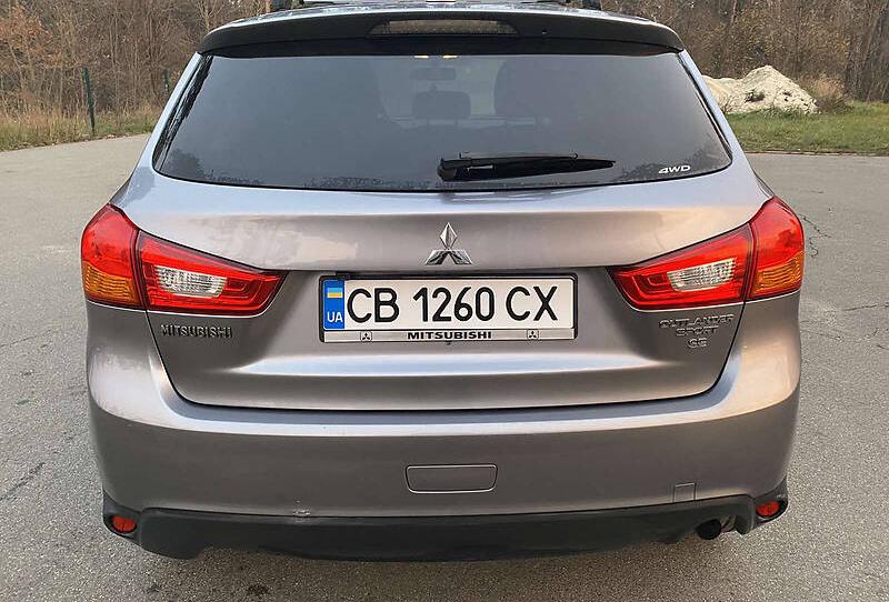 Mitsubishi Outlander SE 4WD Sport 2017
